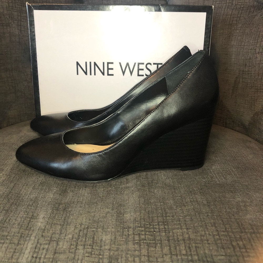 Nine West Black Wedges